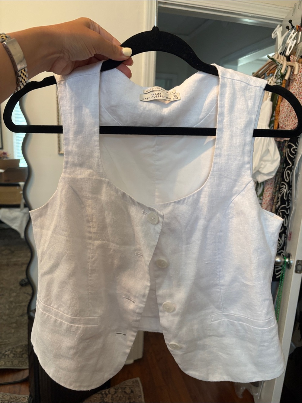 Abercrombie white linen vest
